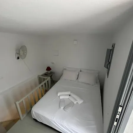 Nikolettas House 公寓