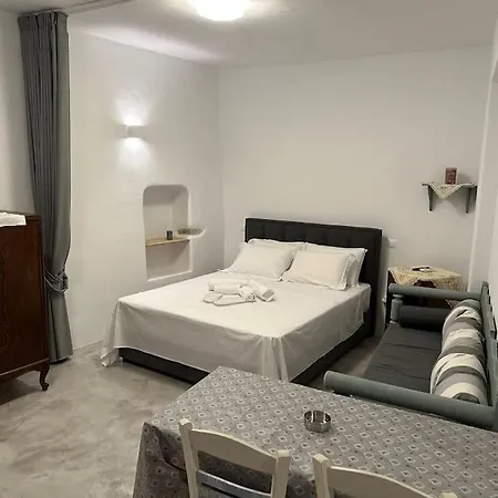 Nikolettas House Apartment Páros