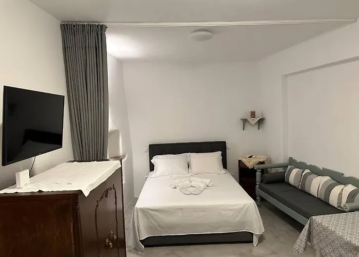 Nikolettas House Apartment